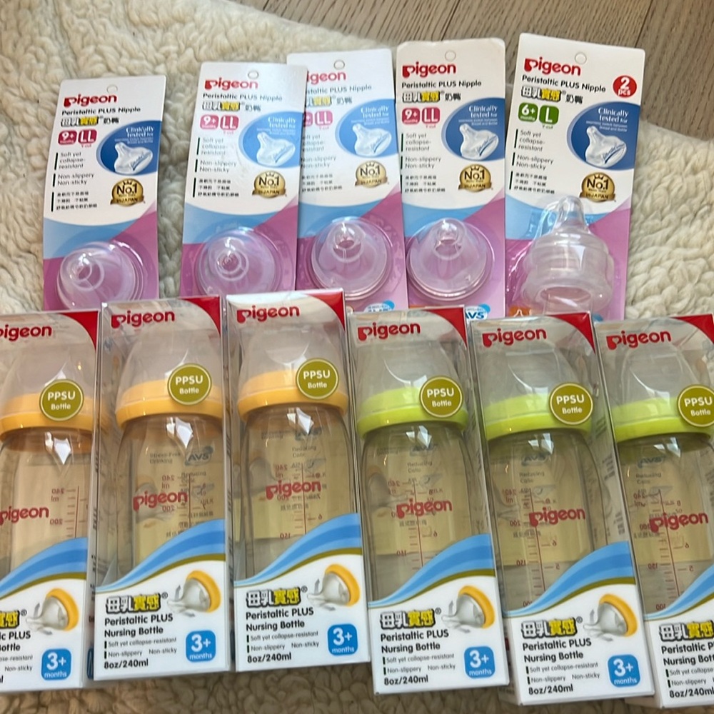 PIGEON BOTTLES AND NIPPLES